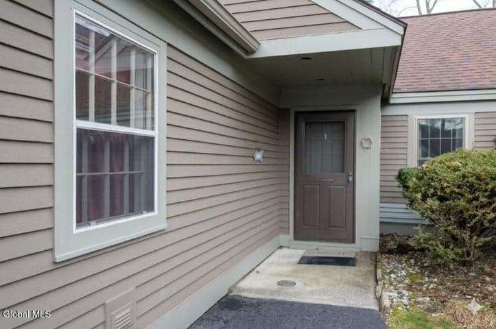 7 Prospect Street #C17, Lake George, NY, photo 3