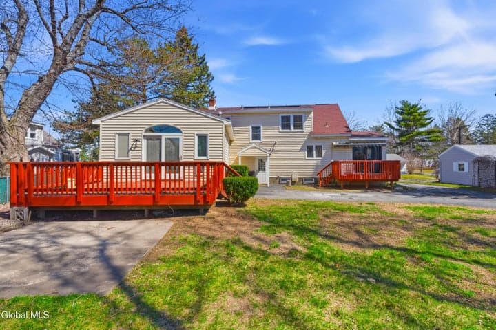 150 Melrose Avenue, Albany, NY, photo 5