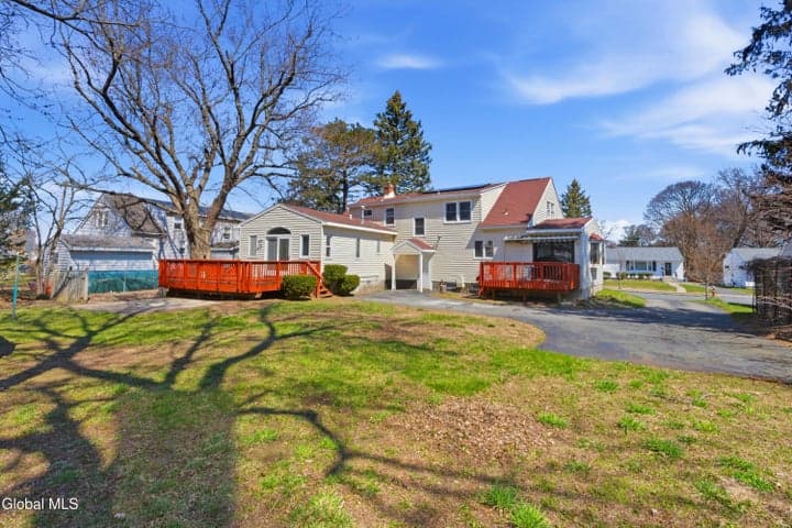 150 Melrose Avenue, Albany, NY, photo 4