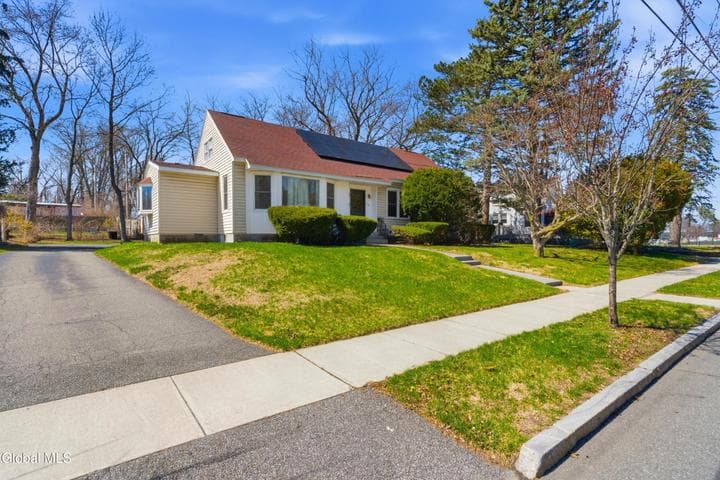 150 Melrose Avenue, Albany, NY, photo 3