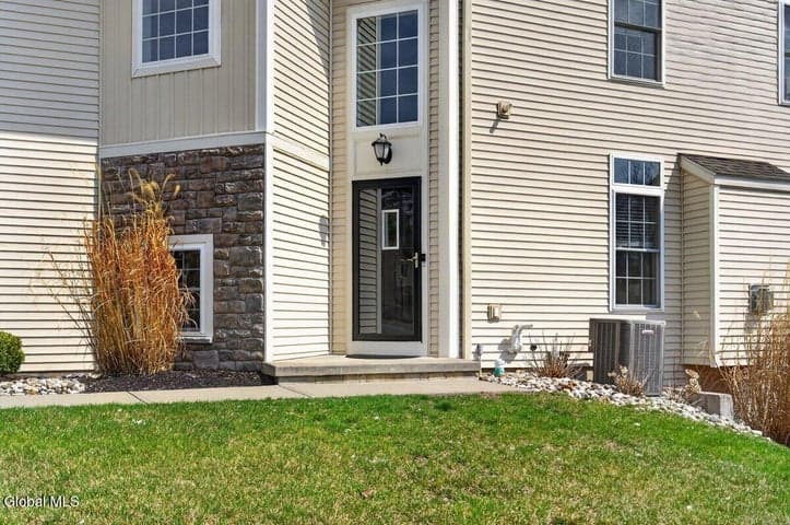 1 Ordelia Lane, Round Lake, NY, photo 3