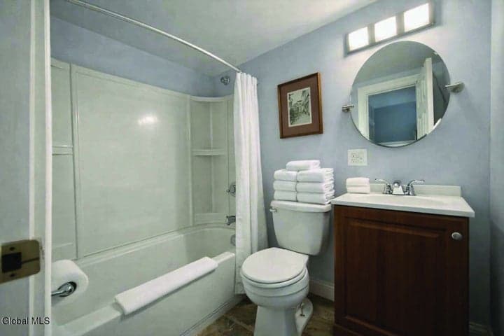 247 Maple Avenue, Saratoga Springs, NY, photo 4