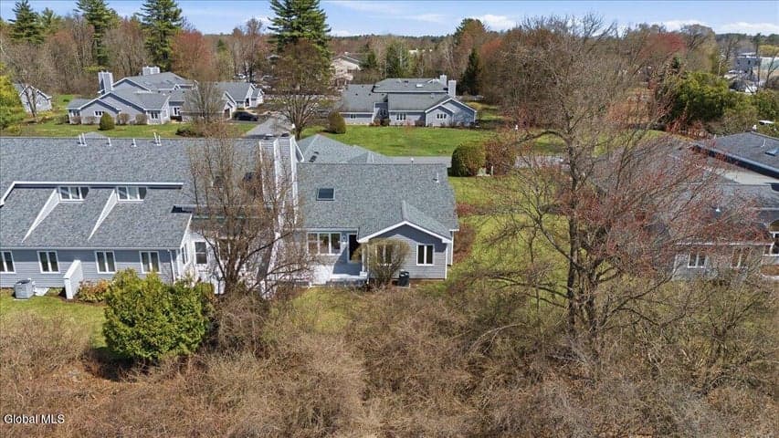 26 Westwood Drive, Queensbury, NY, photo 3