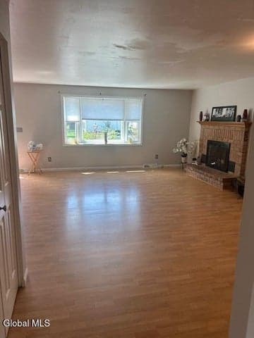 207 Point Of Woods Drive, Albany, NY, photo 4