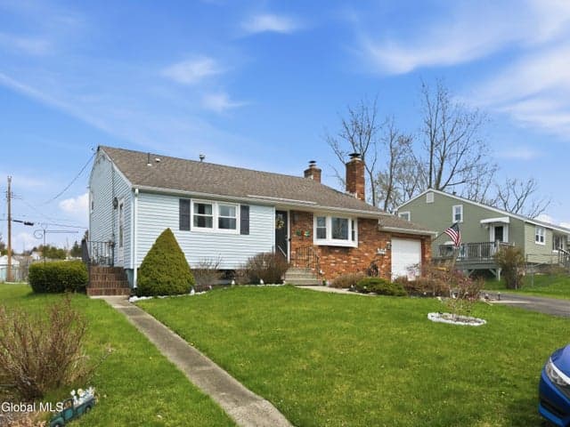 18 Harold Avenue, Latham, NY, photo 1