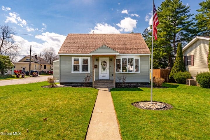 1887 Fiero Avenue, Rotterdam, NY, photo 1