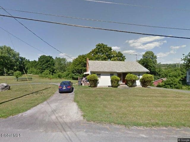 858 Roberts Hill Road, New Baltimore, NY, photo 1
