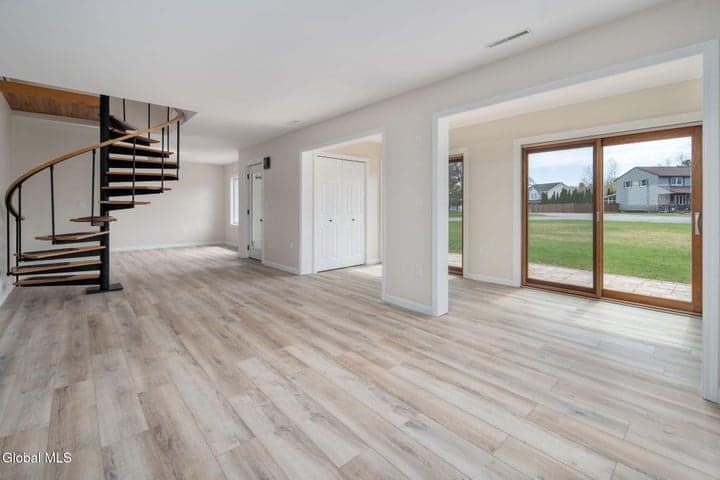1412 Rocco Drive, Guilderland, NY, photo 4
