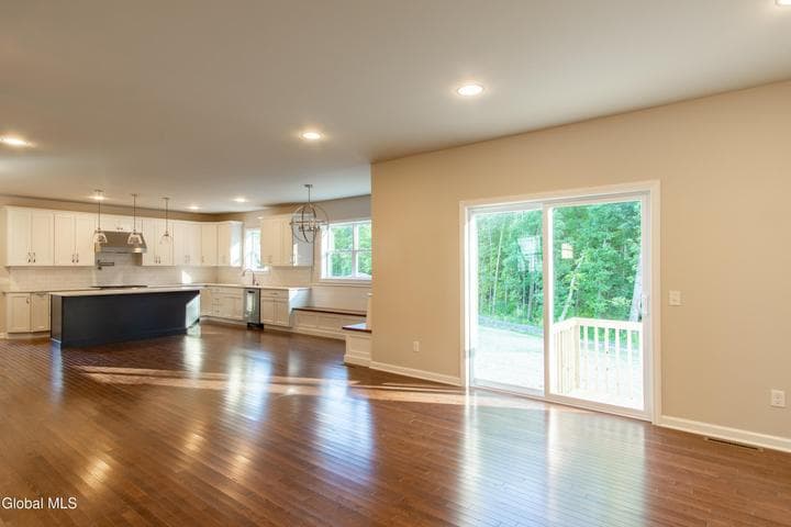 5 Mapleton Court, Clifton Park, NY, photo 5