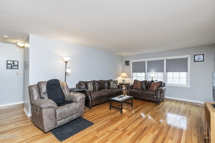 7 Regina ##4, Delmar, NY, photo 5