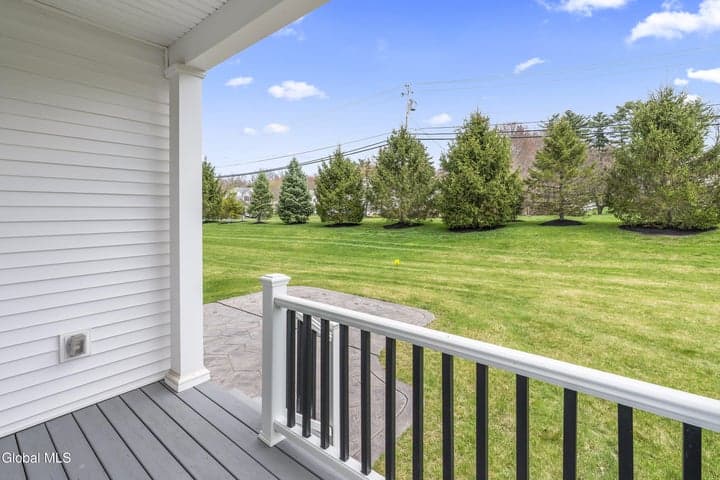 12 TwinFlower Court, Glenmont, NY, photo 5