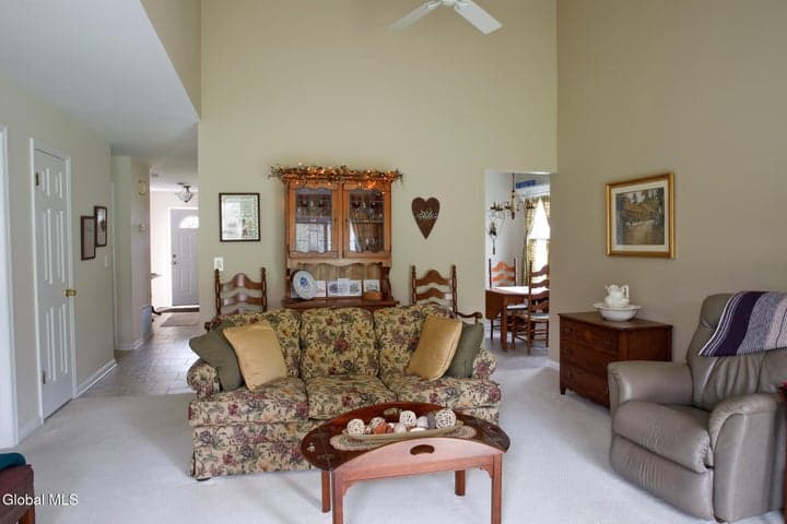 1110 Spearhead Drive, Glenville, NY, photo 2