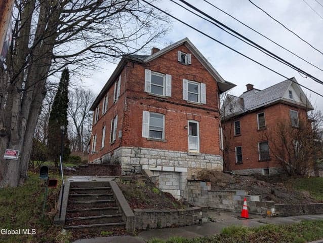 35 Monroe Street, St Johnsville, NY, photo 1