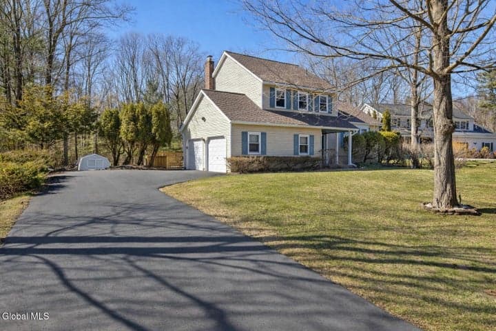 15 Durham Way, Clifton Park, NY, photo 3