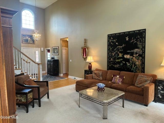 5 Avallon Way, Guilderland, NY, photo 3