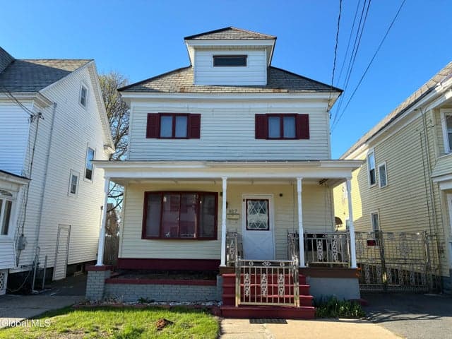817 Holland Road, Schenectady, NY, photo 1