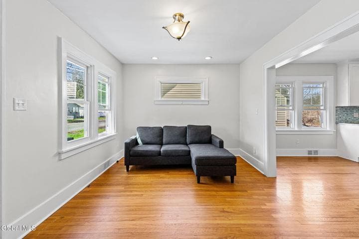 424 Vley Road, Glenville, NY, photo 3