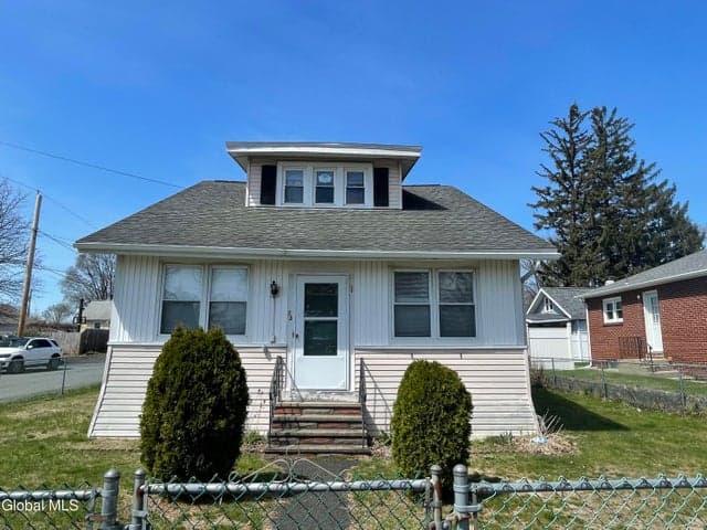 13 Washington Avenue, Colonie, NY, photo 1