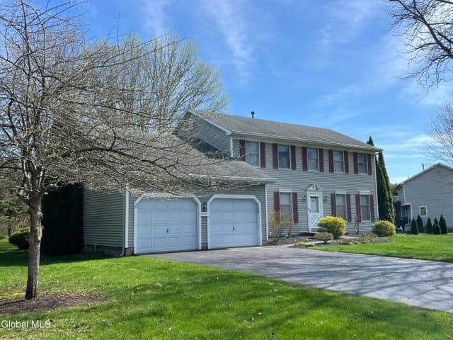4111 Stonefield Way, Guilderland, NY, photo 1