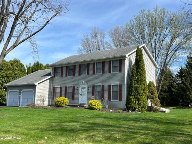 4111 Stonefield Way, Guilderland, NY, photo 3