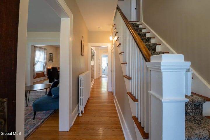 285 Elsmere Avenue, Bethlehem, NY, photo 3