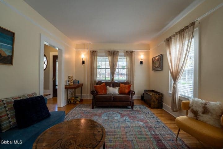285 Elsmere Avenue, Bethlehem, NY, photo 5