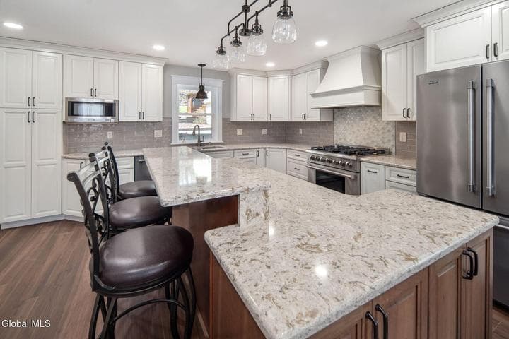 293 S Main Street, New Baltimore, NY, photo 4