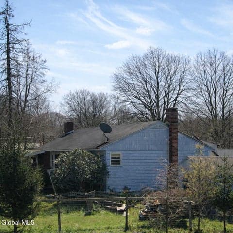 11 Bath Township Road, Nassau, NY, photo 4