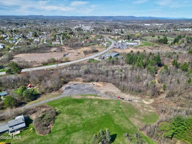 L 42.11 Fon Clair Terrace, Johnstown, NY, photo 2