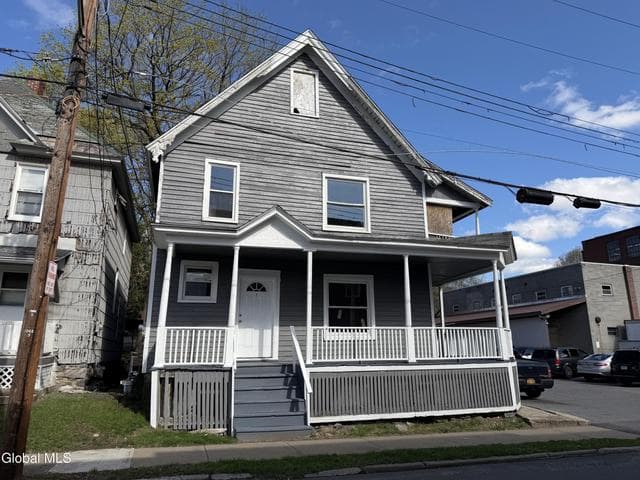 7 Division Street, Gloversville, NY, photo 1