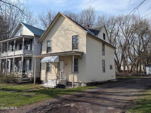 7 Baker Street, Johnstown, NY, photo 1