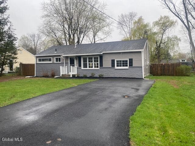 13 Winslow Drive, Colonie, NY, photo 1