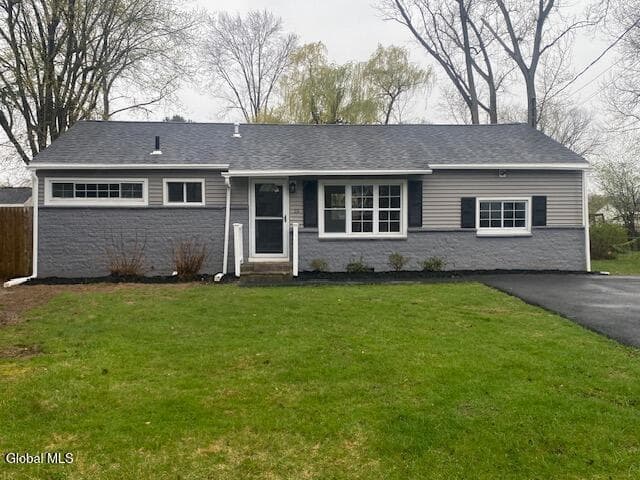 13 Winslow Drive, Colonie, NY, photo 2