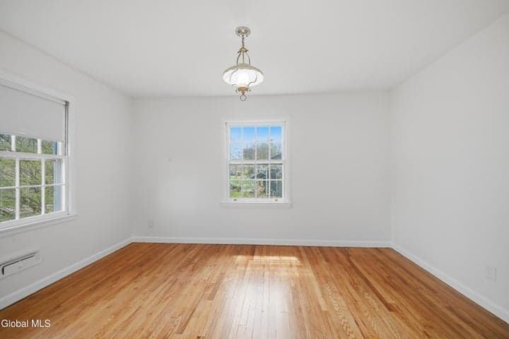 98 W Saint Stephens Lane, Glenville, NY, photo 5