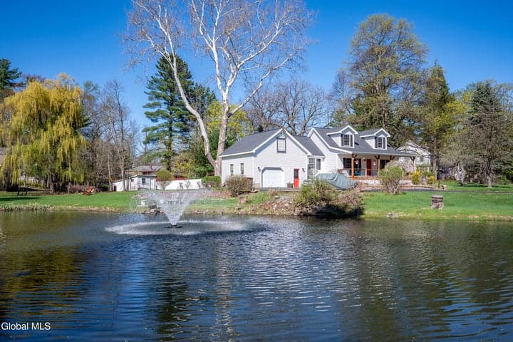 531 Delaware Avenue, Delmar, NY, photo 2
