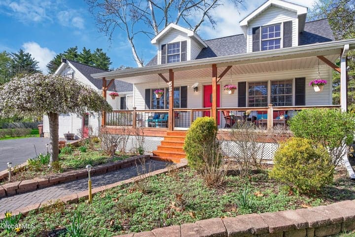 531 Delaware Avenue, Delmar, NY, photo 3