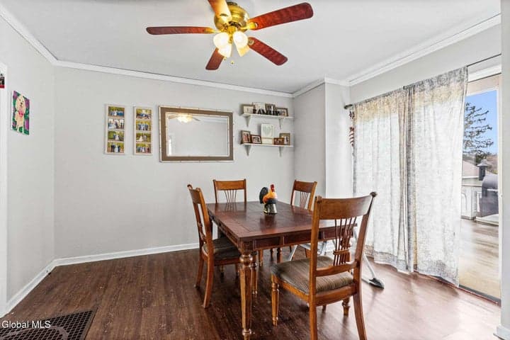 5 Tower Avenue, Brunswick, NY, photo 5