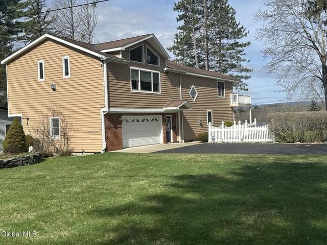 109 Sunset Drive, Broadalbin, NY, photo 2