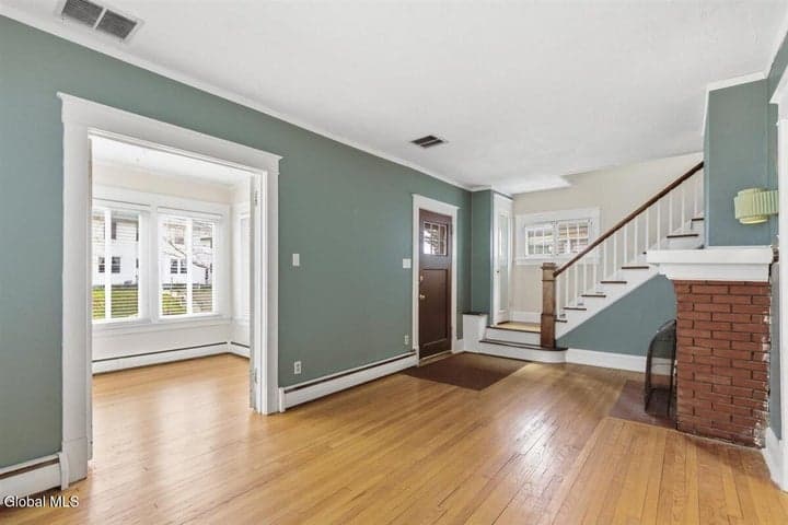 880 Mercer Street, Albany, NY, photo 5
