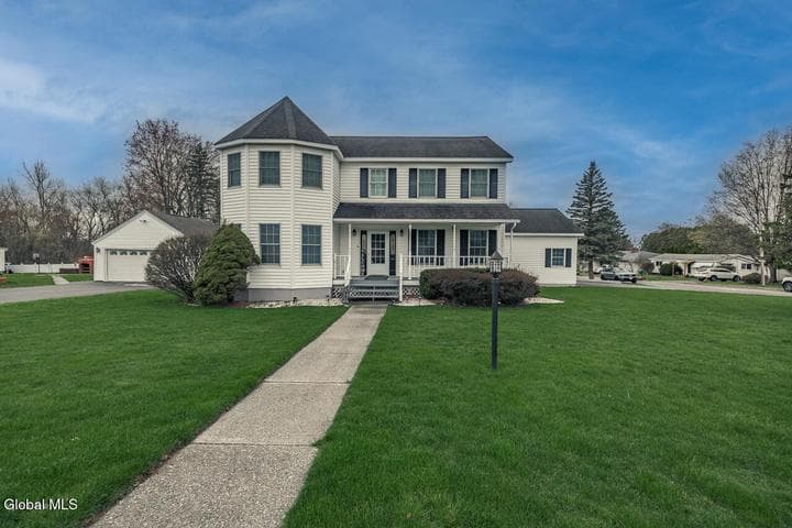 26 Columbia Street, Amsterdam, NY, photo 4