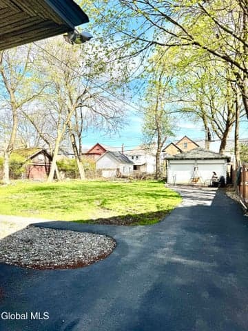 1038 Brierwood Boulevard, Schenectady, NY, photo 3