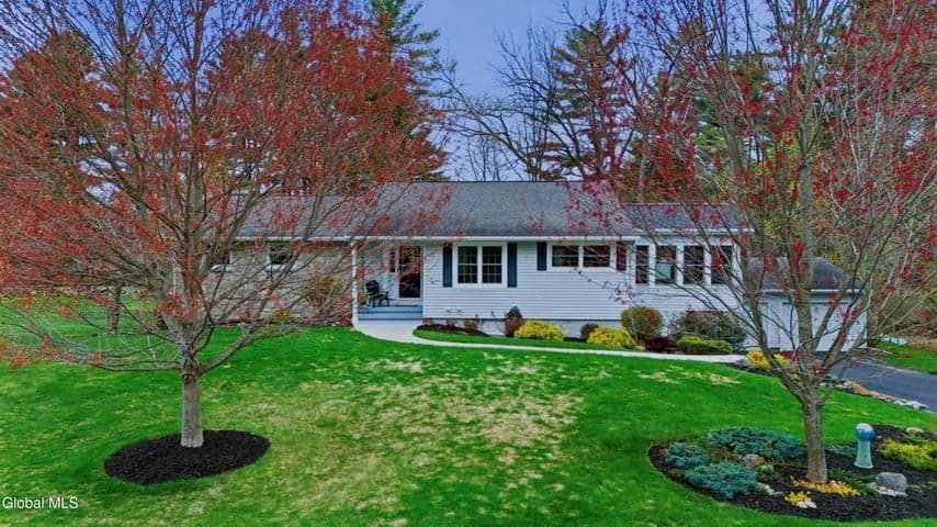 43 Meadowview Drive, Queensbury, NY, photo 2