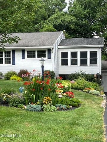 43 Meadowview Drive, Queensbury, NY, photo 5