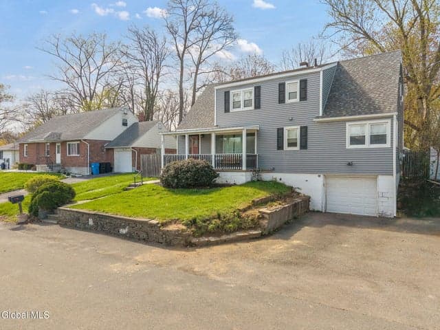 35 Fountain Avenue, Albany, NY, photo 2