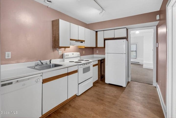 151 Jefferson Street, Albany, NY, photo 4