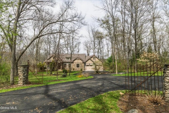 262 Old Post Road, Ballston Spa, NY, photo 1