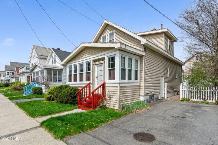 125 Benson Street, Albany, NY, photo 3