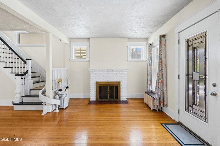 105 Grove Avenue, Albany, NY, photo 3