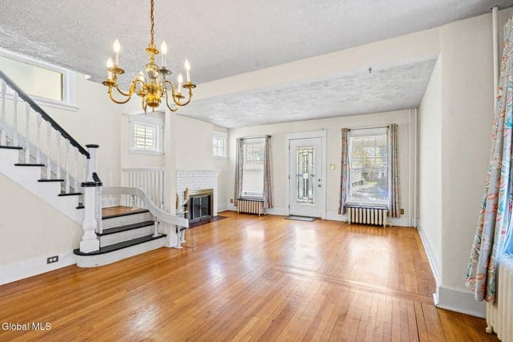 105 Grove Avenue, Albany, NY, photo 5