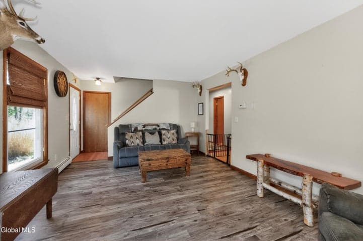 198 2nd Dyke Road, Averill Park, NY, photo 4